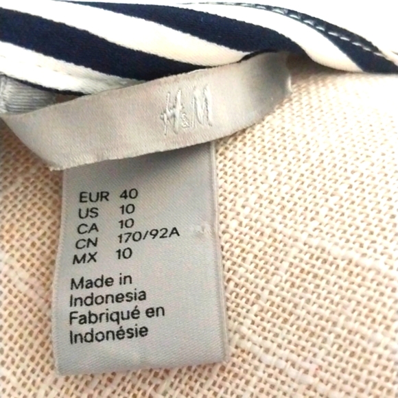 H&M Shirtdress Navy White Stripe Sleeveless Button Front Size 10 Copy - Picture 5 of 7